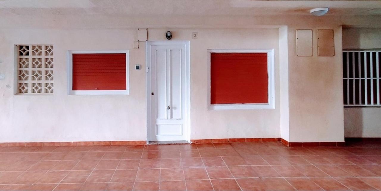 Apartamento Entero Primera Linea De Playa, Pet Friendly Tavernes de Valldigna Ngoại thất bức ảnh